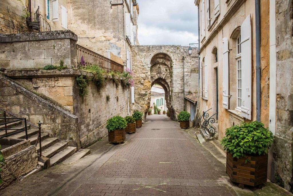 Bourg Superbe Appart Avec Vue Magnifique Eksteriør billede